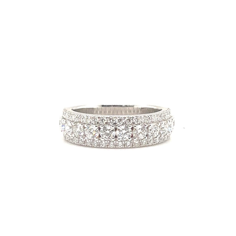 Single Line Round Diamond ring